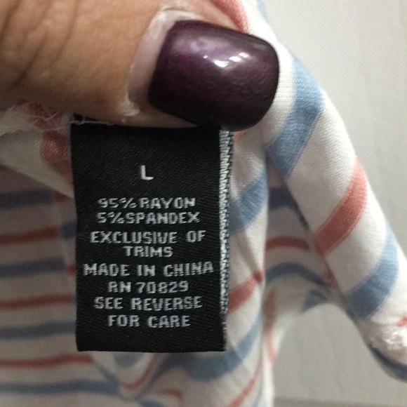 🎉💕BEAUTIFUL BNWT RUE 21 LRG RELAXED TEE TOP💕🎉 - Picture 2 of 8